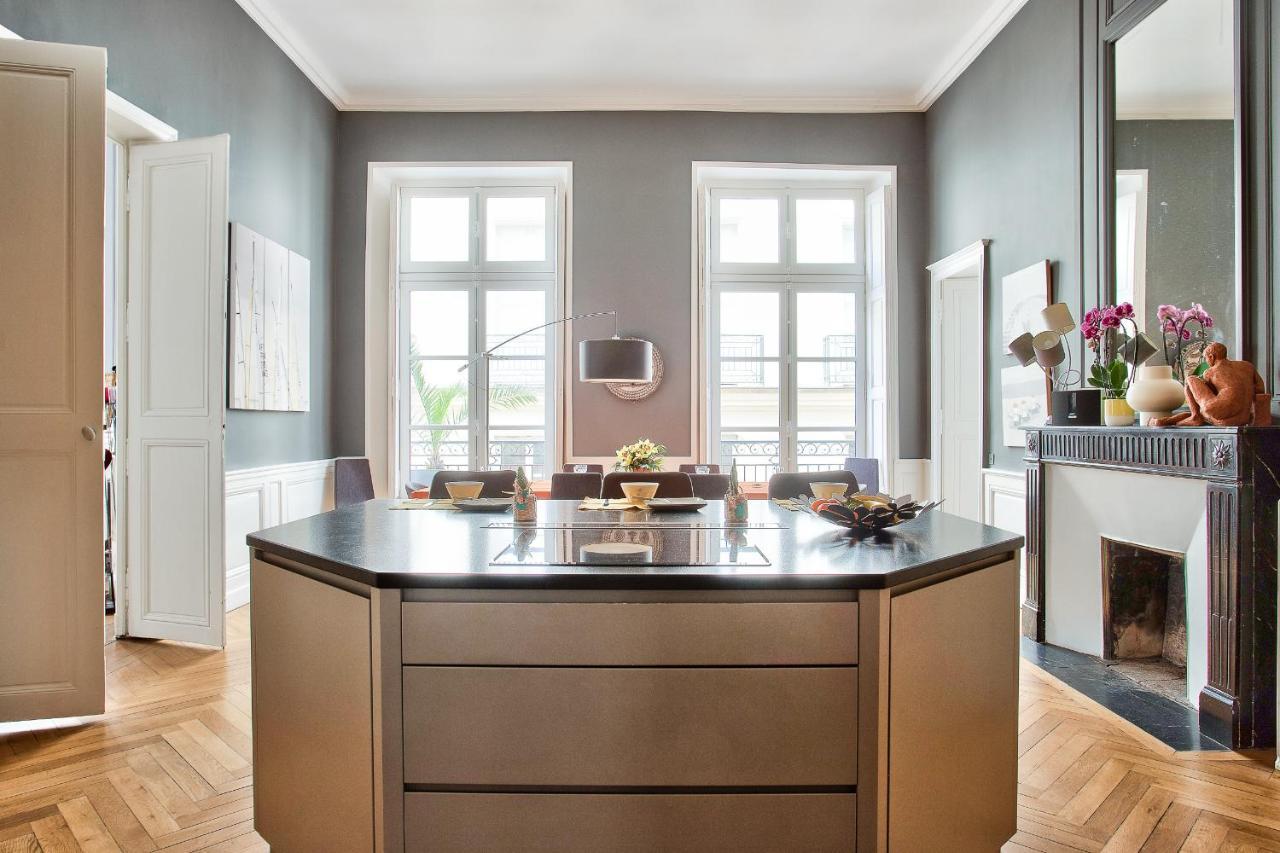 נאנט En Plein Centre Ville Appartement D'Exception מראה חיצוני תמונה